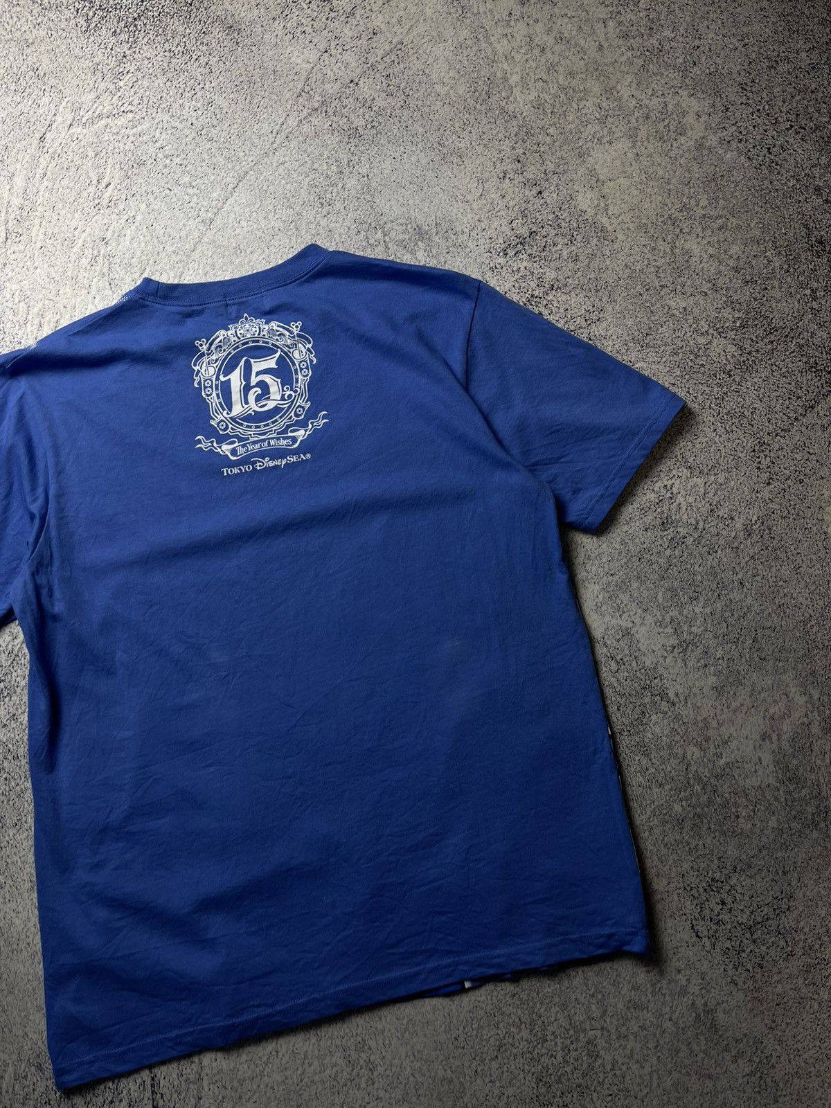 Disney Vintage Disney Mikki Mouse Big Logo T Shirt Y2K Size: L Size US L / EU 52-54 / 3 - 16 Thumbnail