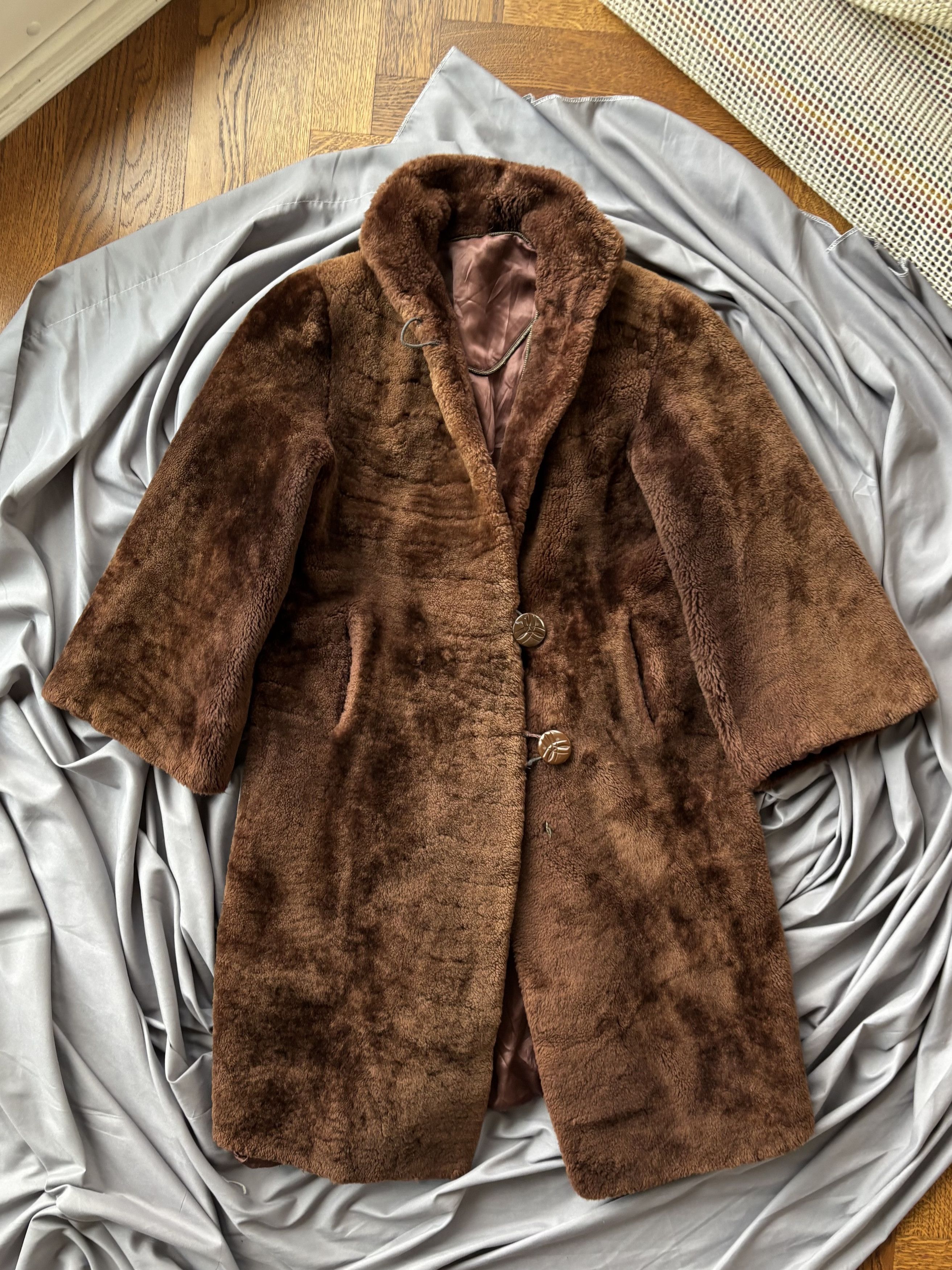 Vintage 1950s Fur Coat Vintage Sheared Beaver Long Trench Overcoat Size US XS / EU 42 / 0 - 1 Thumbnail