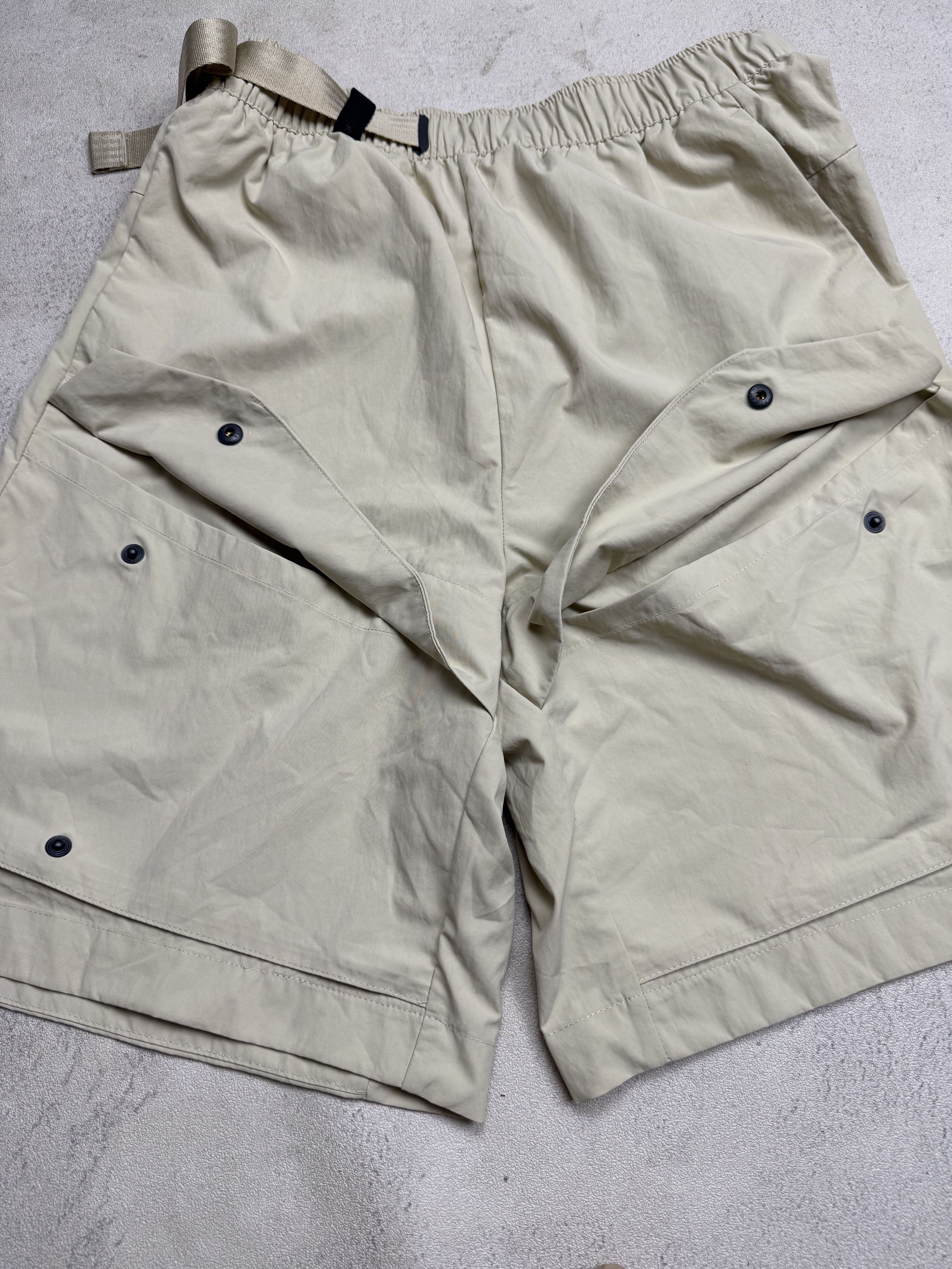Nike Nike Tech Pack Shorts Multipocket Size US 32 / EU 48 - 4 Thumbnail