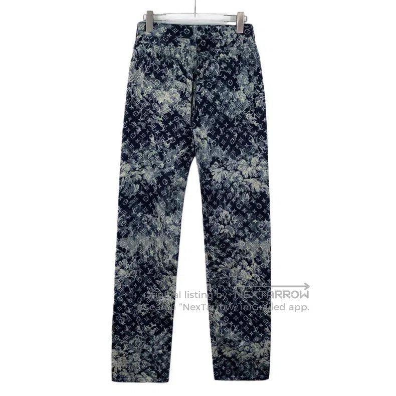 Louis Vuitton Louis Vuitton Dark blue logo presbyopic full print cotton Size US 32 / EU 48 - 2 Thumbnail