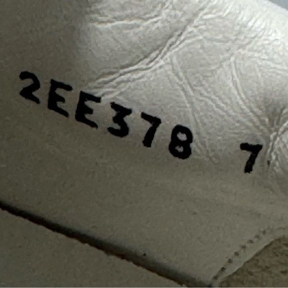 Prada Prada Logo Plaque Chunky Leather Sneakers White Men’s Size 7 Size US 7 / EU 40 - 4 Thumbnail