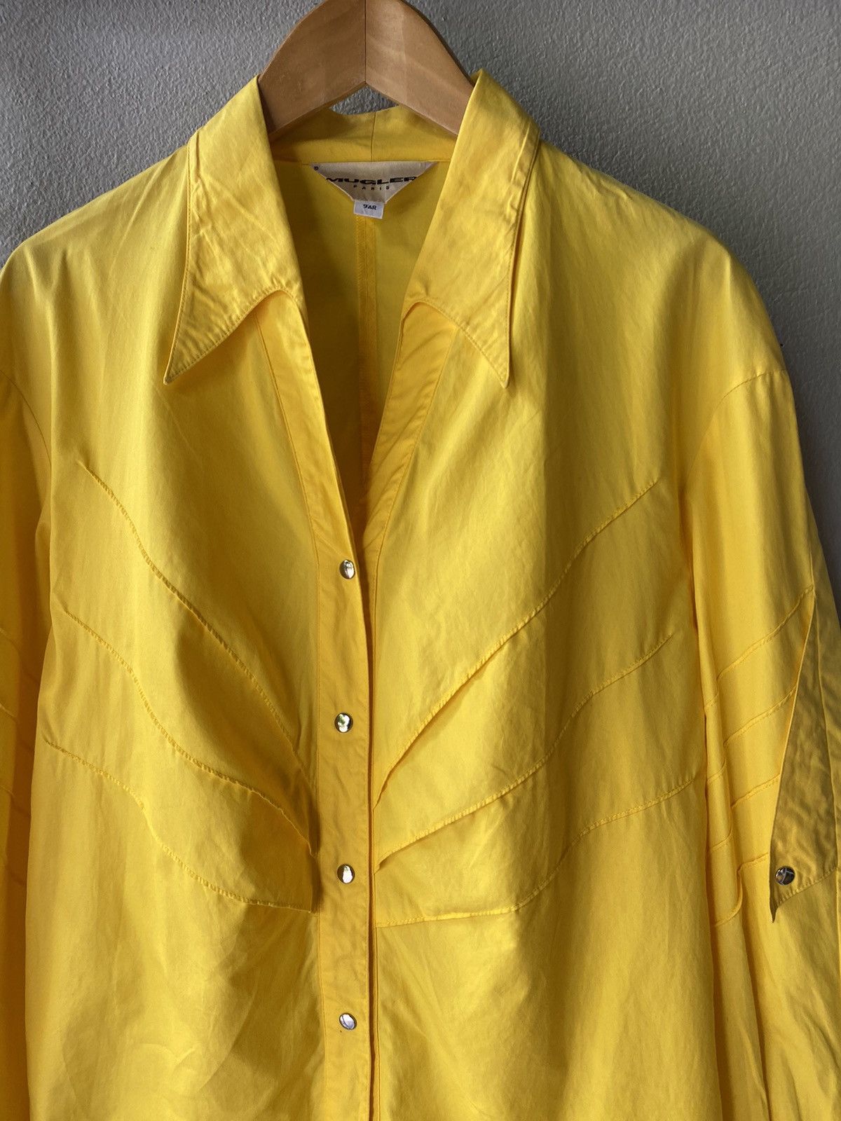Mugler MUGLER Bright Yellow Long-Sleeve Snap-Button Collar Shirt Size M / US 6-8 / IT 42-44 - 13 Thumbnail