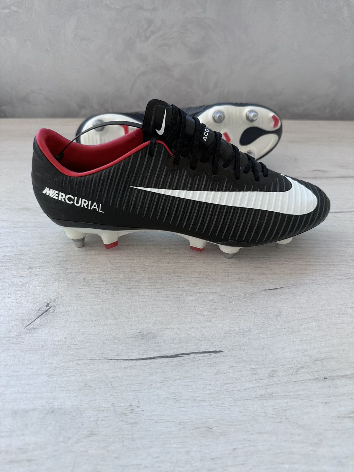 Nike Nike Mercurial Vapor 11 Black Rare ACC Football Soccer Size US 7.5 / EU 40-41 - 1 Thumbnail