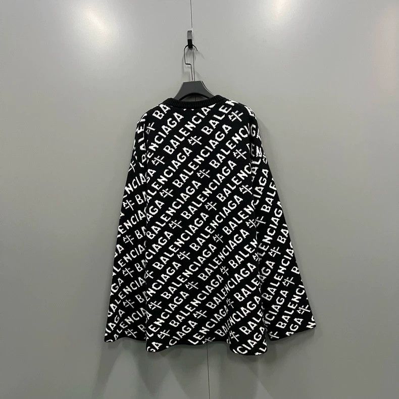 Balenciaga Balenciaga Full Print Bullet Screen Logo Knit Top Size US L / EU 52-54 / 3 - 2 Thumbnail