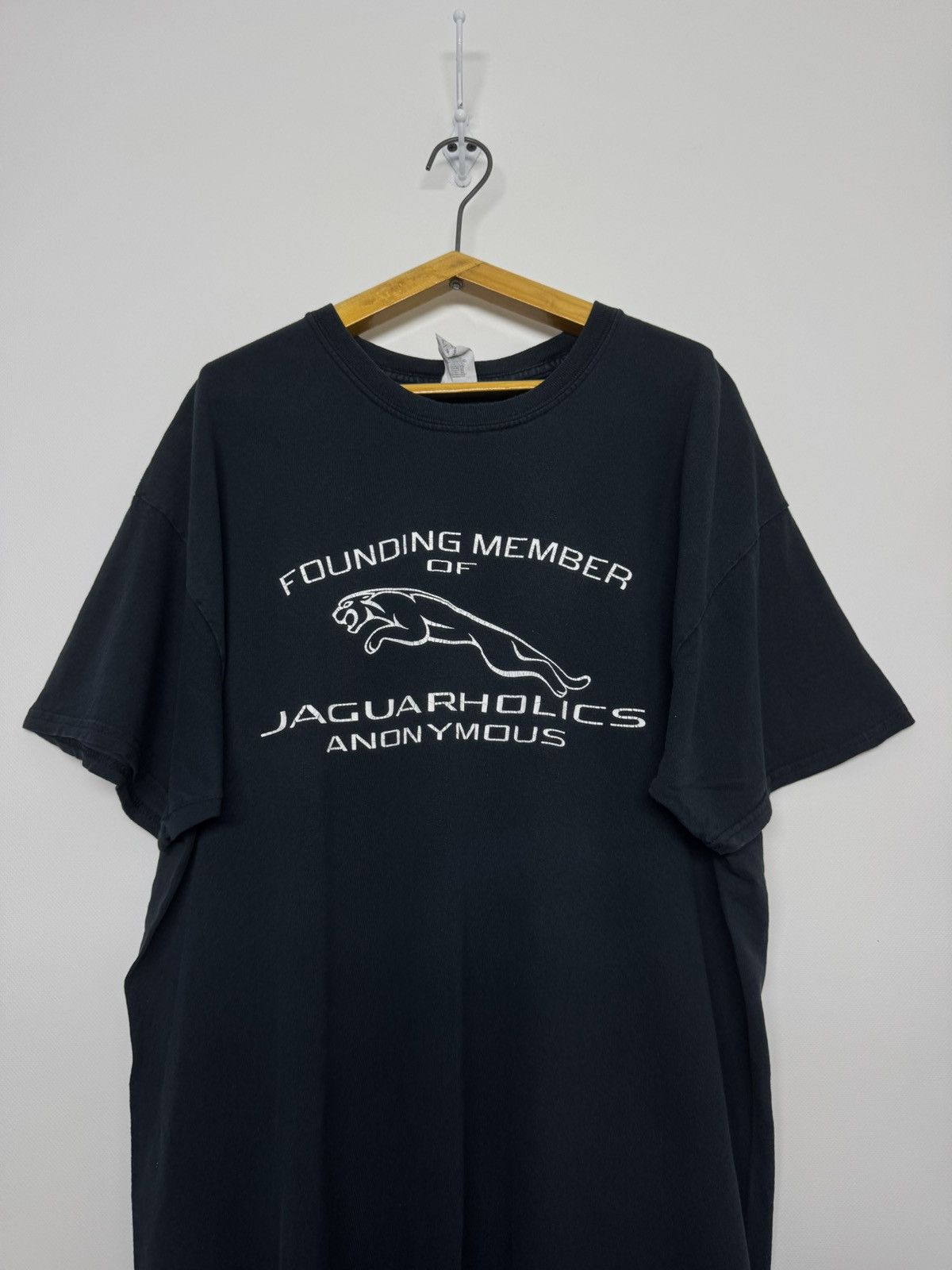 Gildan Vintage Y2k Jaguar Racing T-Shirt 00’s Size US XL / EU 56 / 4 - 2 Thumbnail