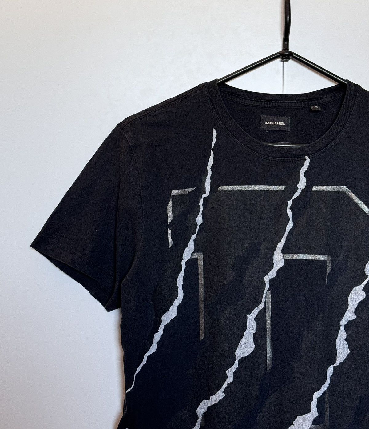 Diesel × Vintage 🔥Vintage Avantgarde y2k Diesel Tee Shirt Size US S / EU 44-46 / 1 - 2 Thumbnail