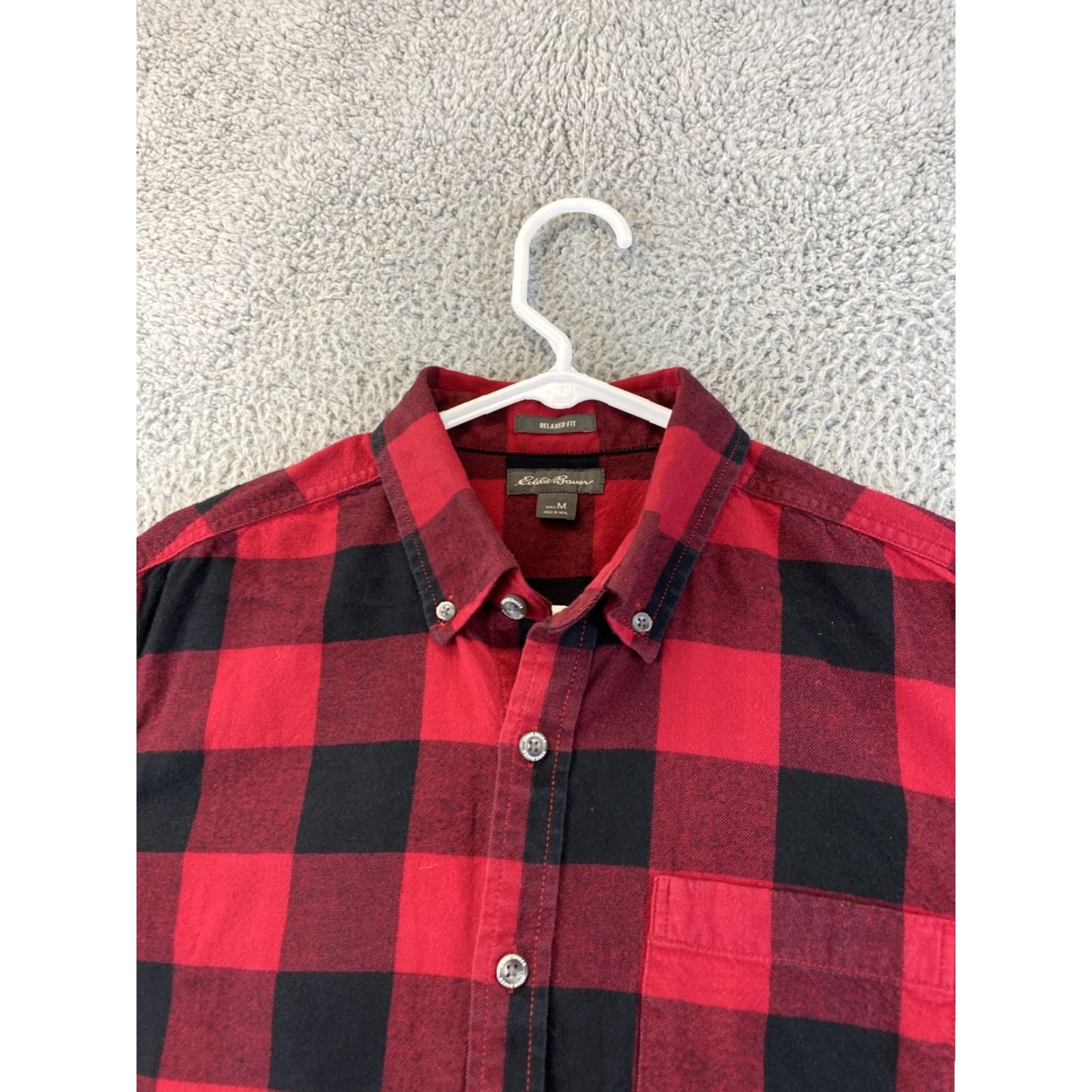 Eddie Bauer VINTAGE? Wait: It's Not Vintage. So: Eddie Bauer Plaid Shirt Slim Fit M Red Black 100% Cotton Button-Up Long Sleeve Unisex Adults Casual Shirt 79-4 Size US M / EU 48-50 / 2 - 3 Thumbnail