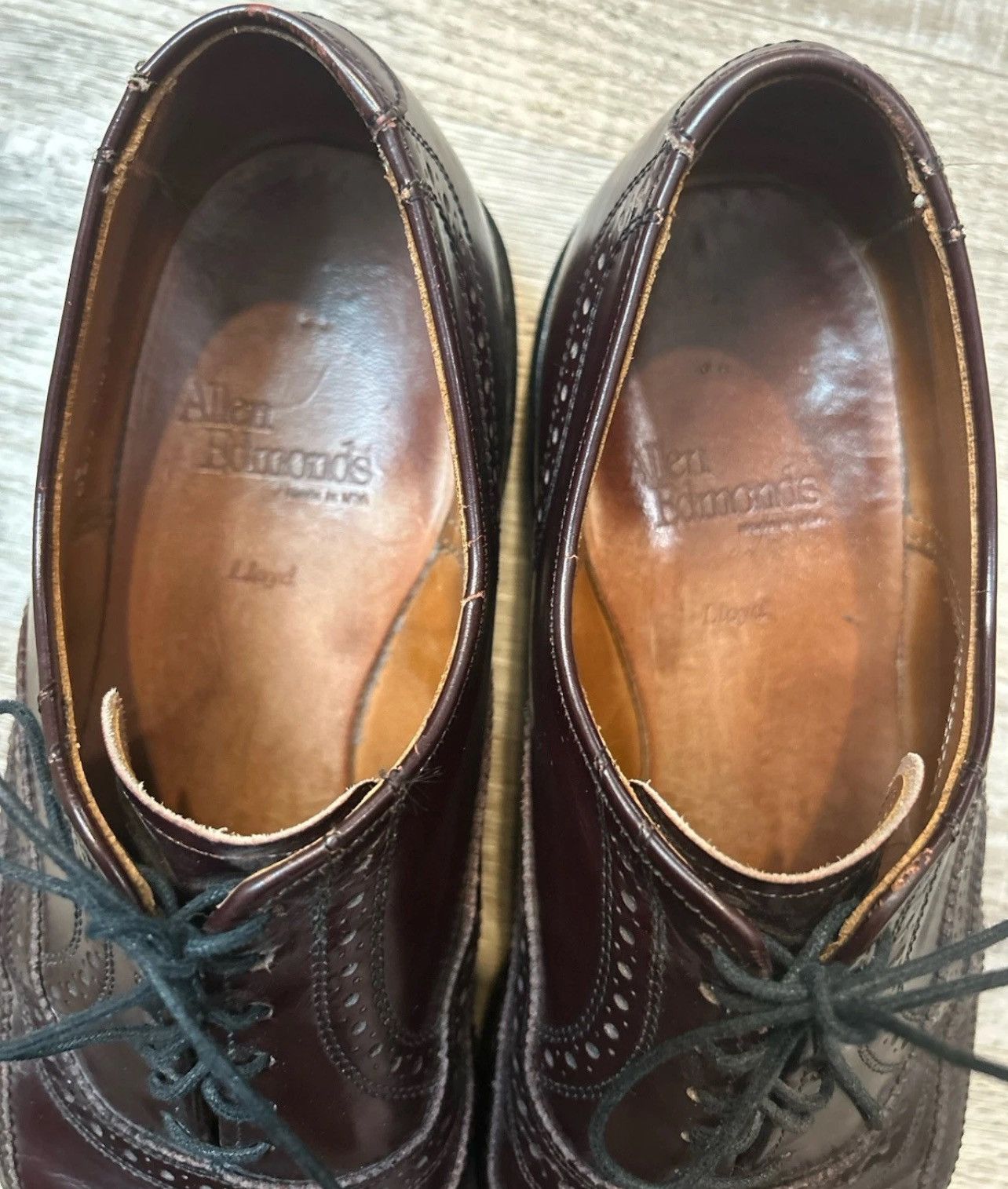 Allen Edmonds Allen Edmonds Lloyd Leather Wingtip Oxfords Burgundy Size 9 Size US 9 / EU 42 - 10 Thumbnail