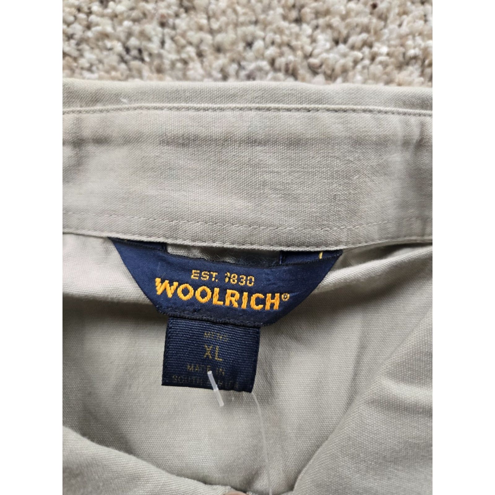 Vintage VINTAGE Woolrich Shirt XL Mens Beige Long Sleeve Button-Up Twill NWT Size US XL / EU 56 / 4 - 7 Thumbnail