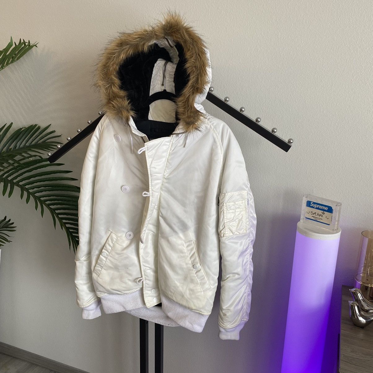 Supreme Supreme N-3B Bomber Size US L / EU 52-54 / 3 - 4 Thumbnail