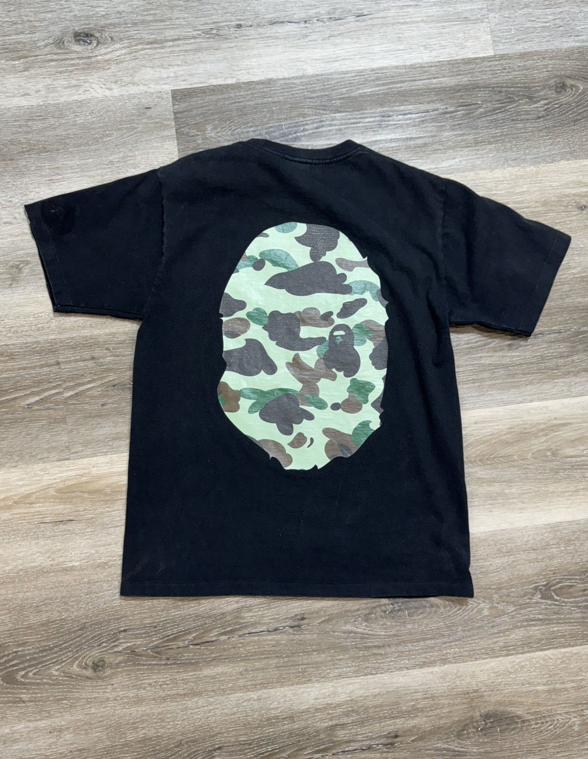Bape BAPE DOUBLE SIDED Mint CAMO (M) Fits Small nice break in! 🔥 Size US M / EU 48-50 / 2 - 12 Thumbnail