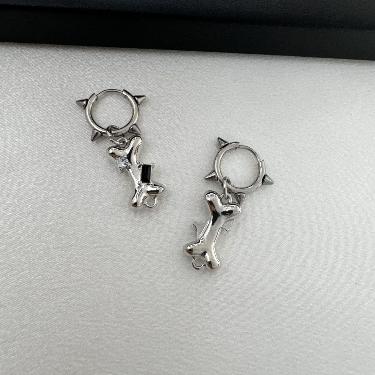 Other Dog Bone Dangle Drop Earrings for Women Men Size ONE SIZE - 3 Thumbnail