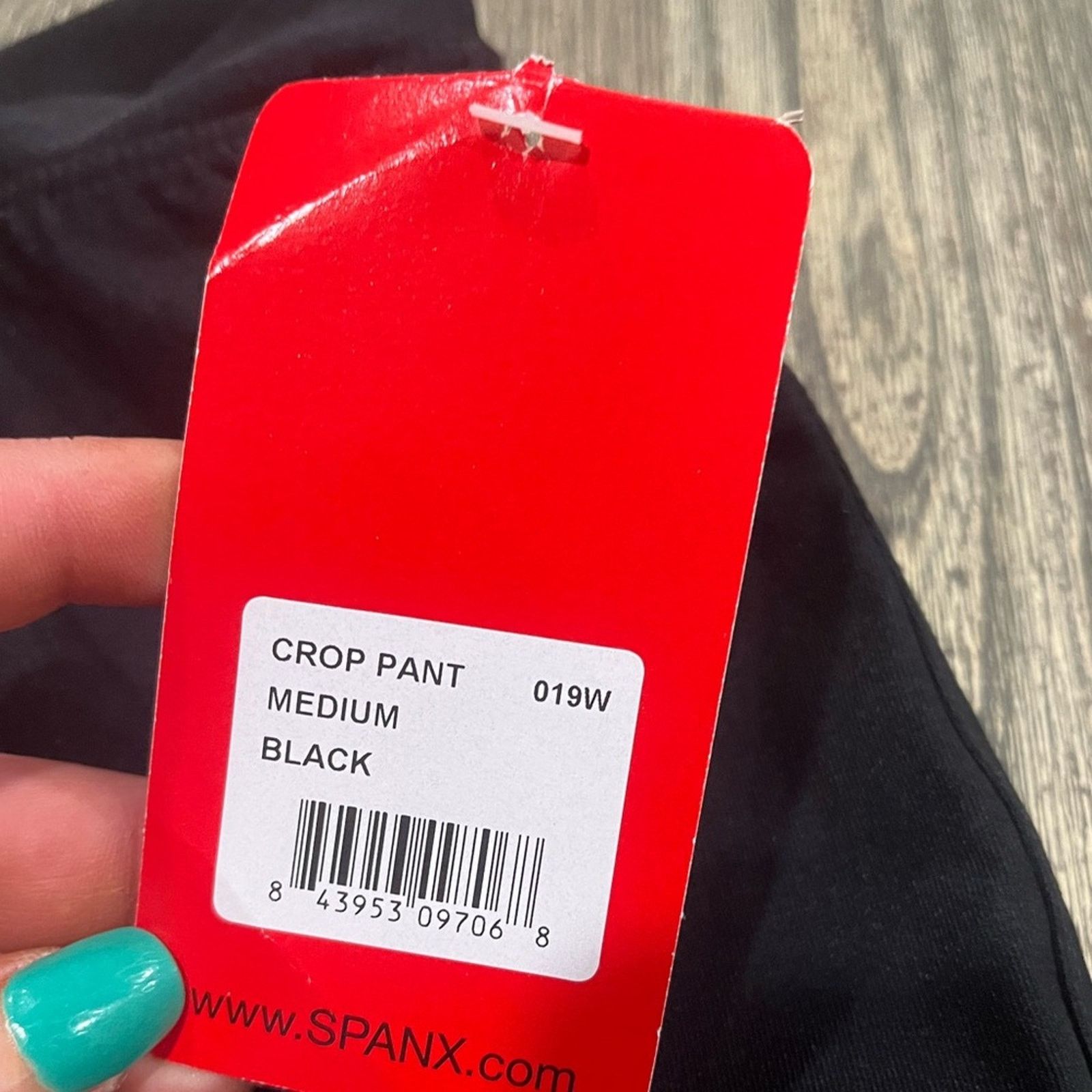 Spanx NWT Spanx Bod-A-Bing! Crop Pants Slimming Liner Black Size M Size 30" / US 8 / IT 44 - 4 Thumbnail