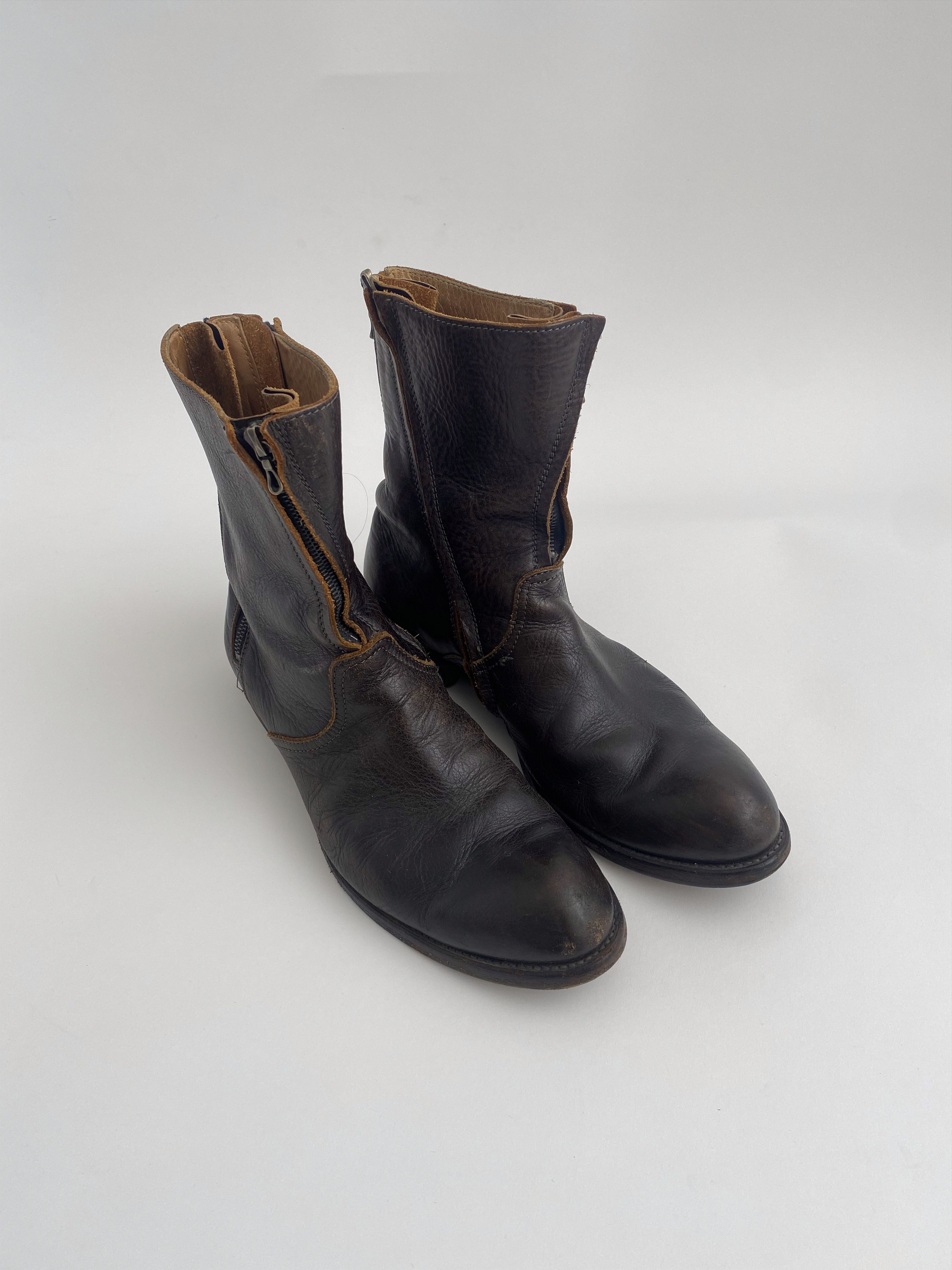 The Viridi-anne The Viridi Anne Leather Spiral Zip Boots Size US 10 / EU 43 - 4 Thumbnail