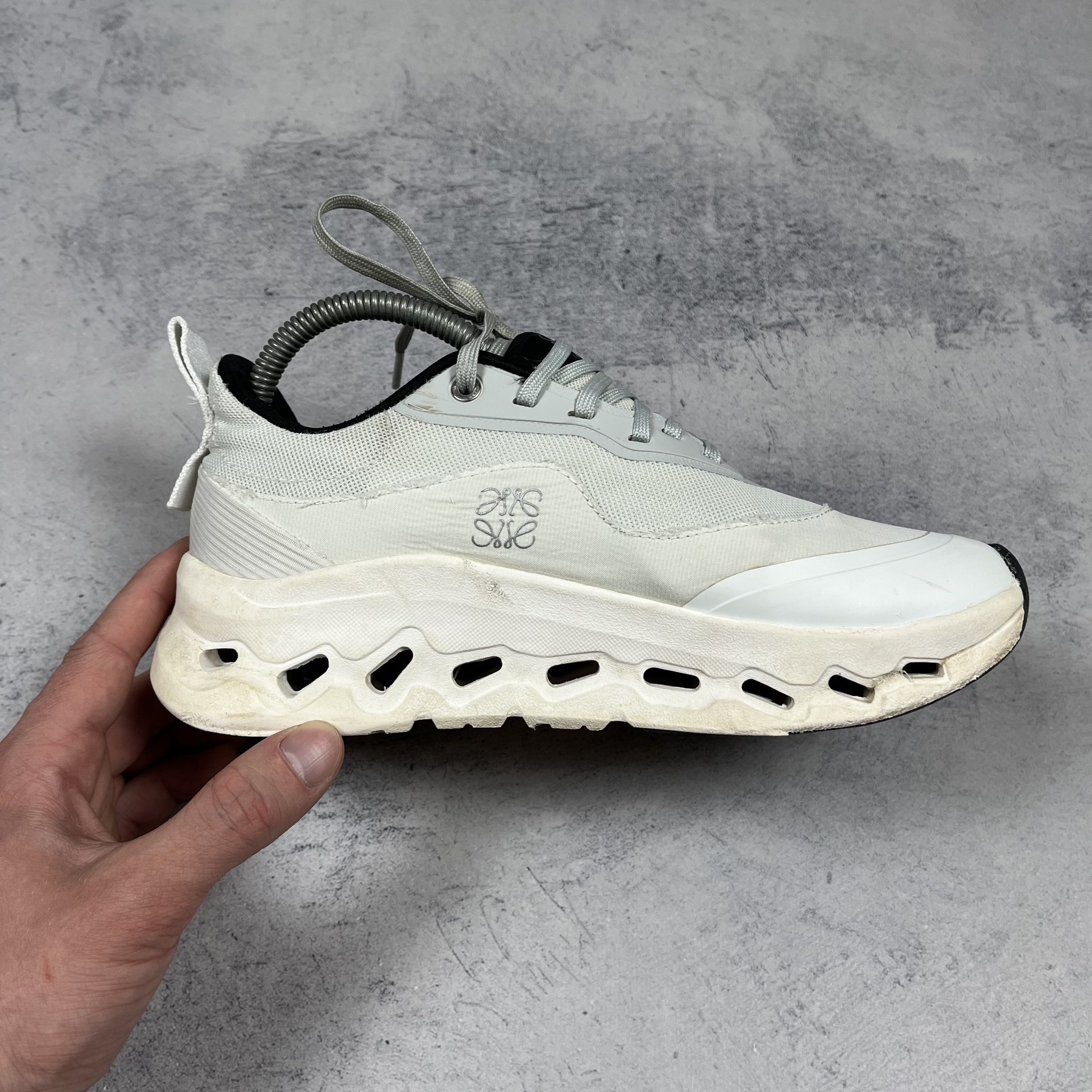 On On Running X Loewe Cloudtlit 2.0 Low Top Sneakers Size US 7 / IT 37 - 8 Thumbnail