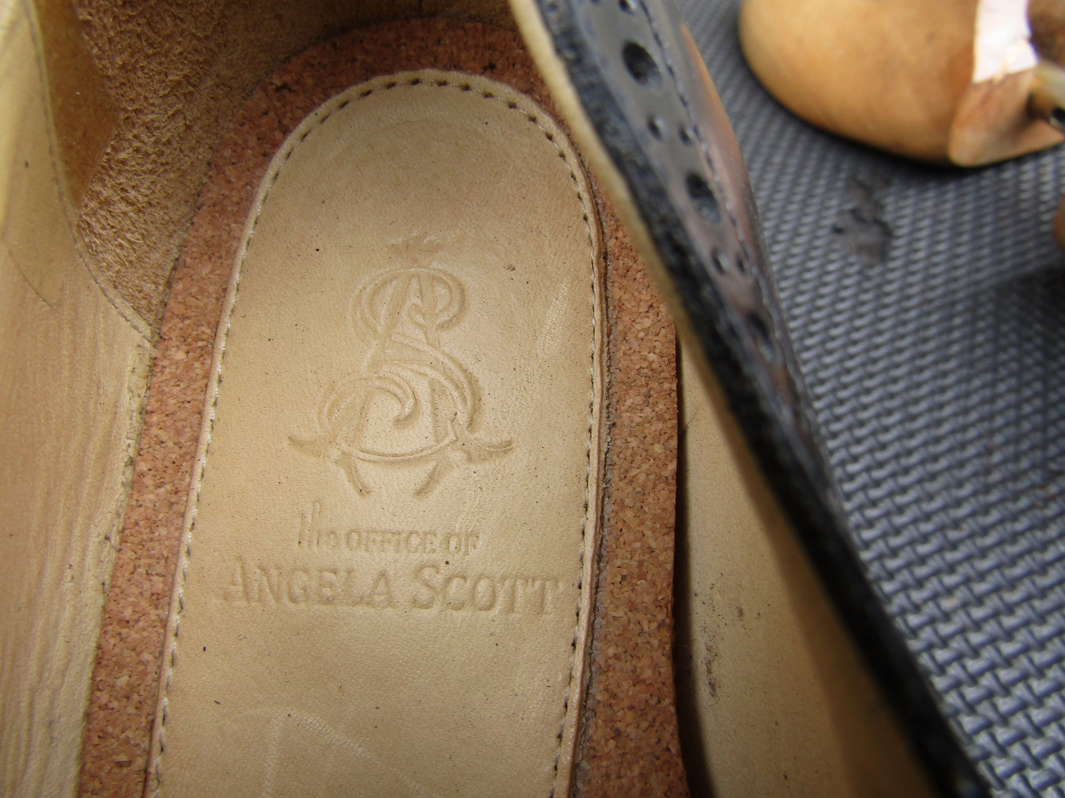 Other The Office of Angela Scott Miss Wild Charlie Spectator Pumps Size US 9.5 / IT 39.5 - 8 Thumbnail