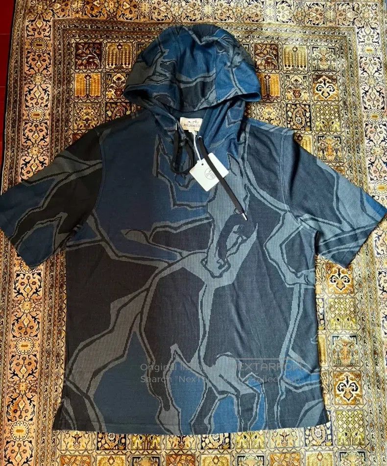 Hermes Hermes Hooded short-sleeved shirt Size US M / EU 48-50 / 2 - 7 Thumbnail