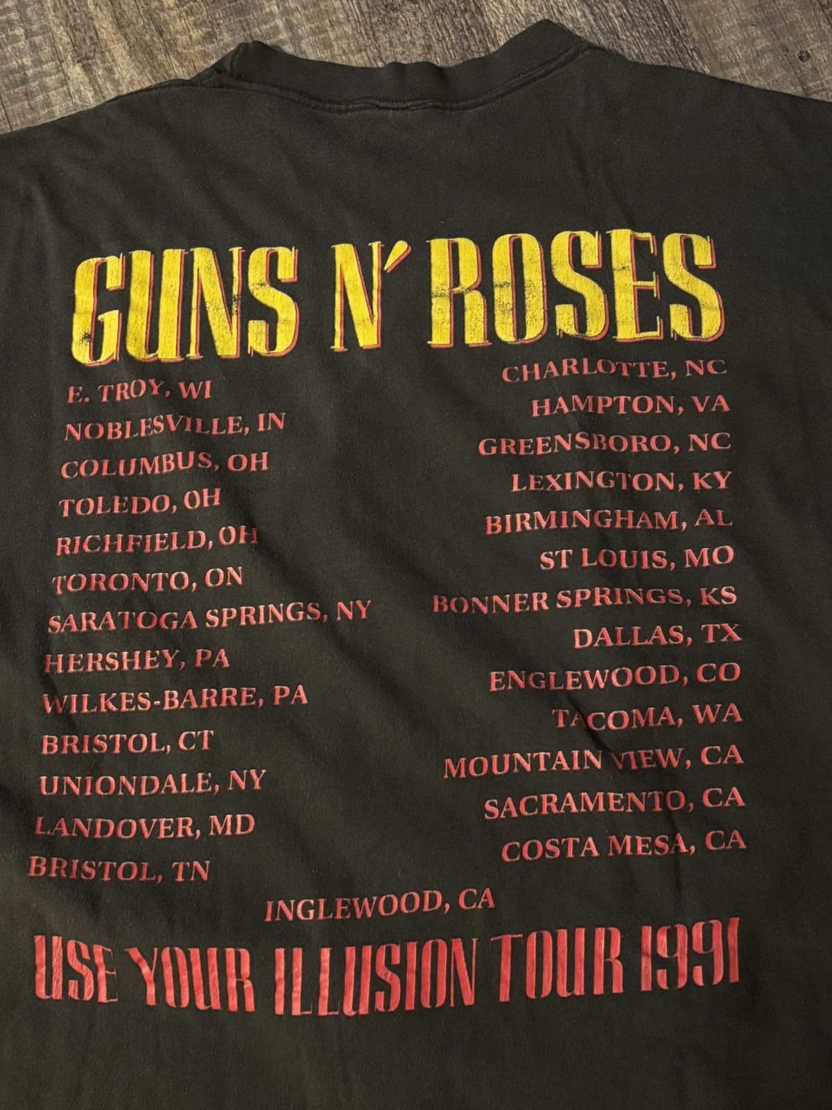 Guns N' Roses Guns n roses 1981 tour tee Size US L / EU 52-54 / 3 - 4 Thumbnail