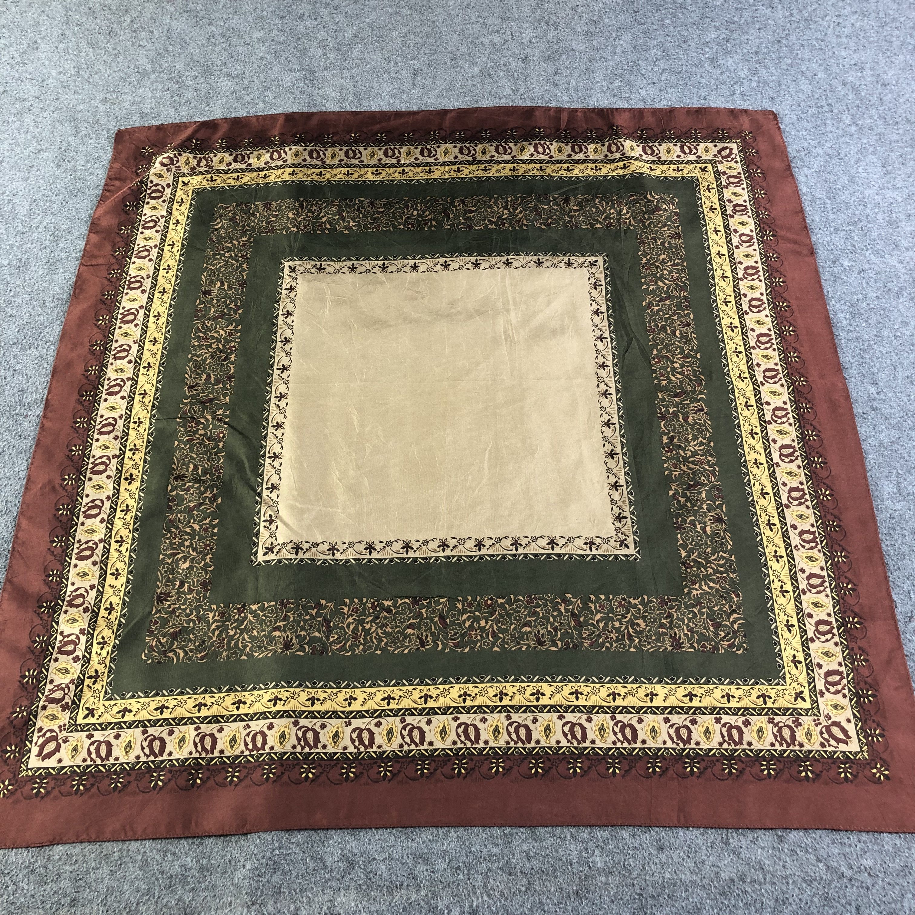 Japanese Brand Luxury Design Silk Scarf M811 Size ONE SIZE - 1 Thumbnail
