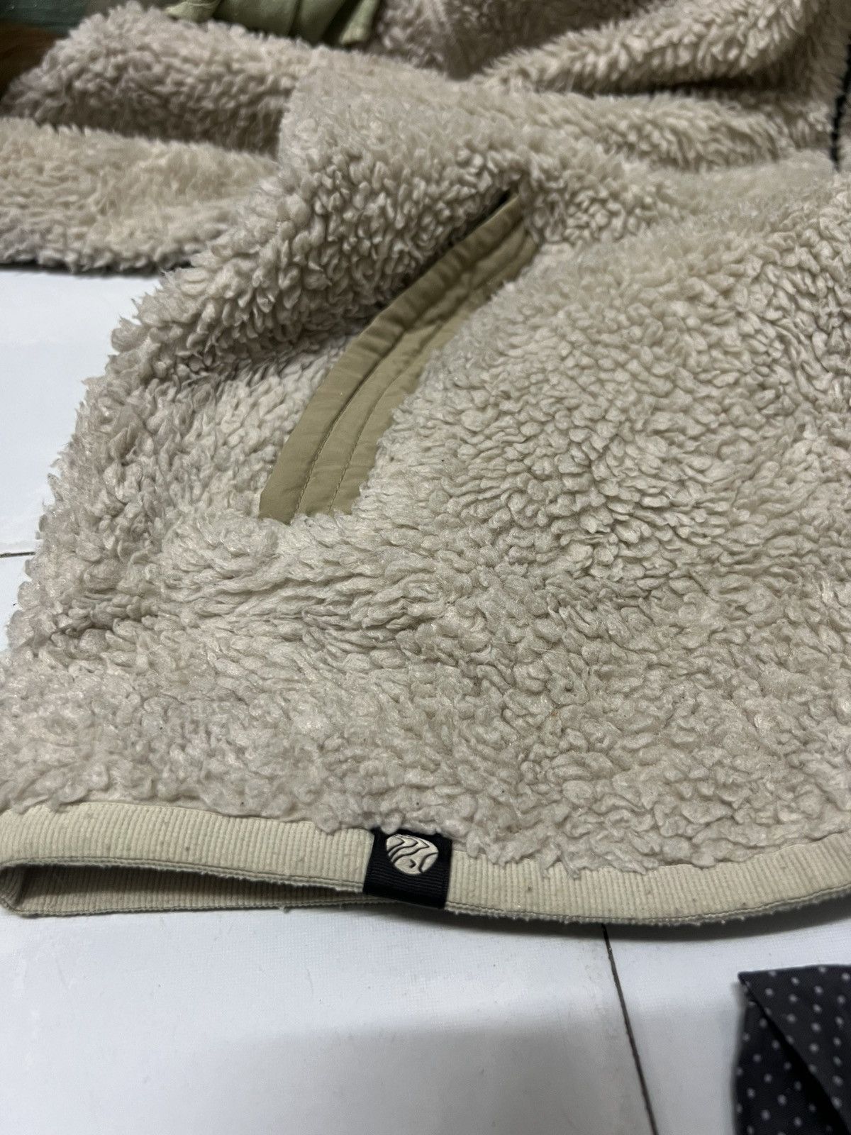 Sports Specialties Discovery Expedition sherpa hooded fleece jacket. Size US M / EU 48-50 / 2 - 7 Thumbnail