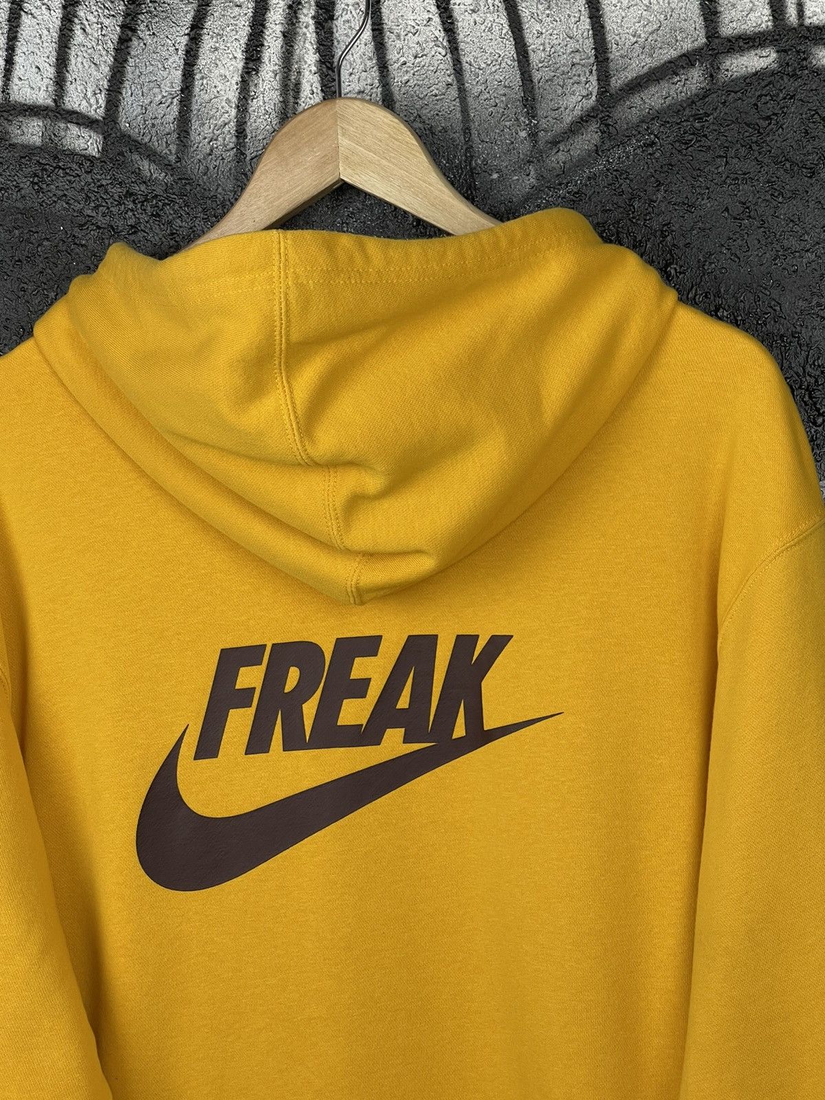Nike Nike Giannis “FREAK” Pullover Hoodie University Gold Men’s L Size US L / EU 52-54 / 3 - 6 Thumbnail