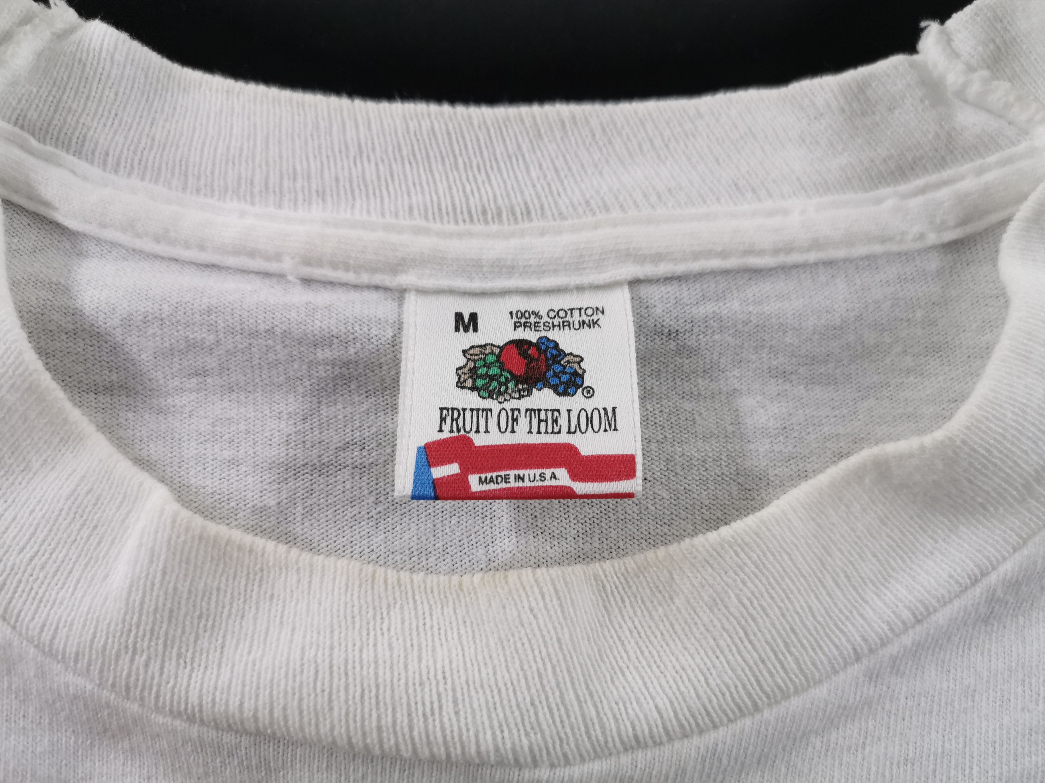 Fruit Of The Loom Vintage 90s Moon Cafe by Fruit Of The Loom Tee Made In USA Size US M / EU 48-50 / 2 - 6 Thumbnail