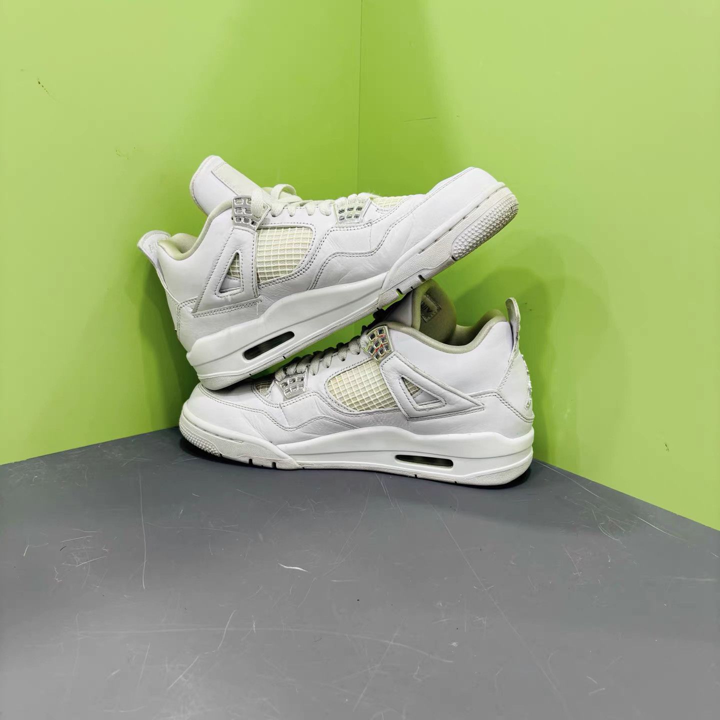 Jordan Brand Air Jordan 4 Basketball Shoes K15 Size US 9.5 / EU 42-43 - 5 Thumbnail