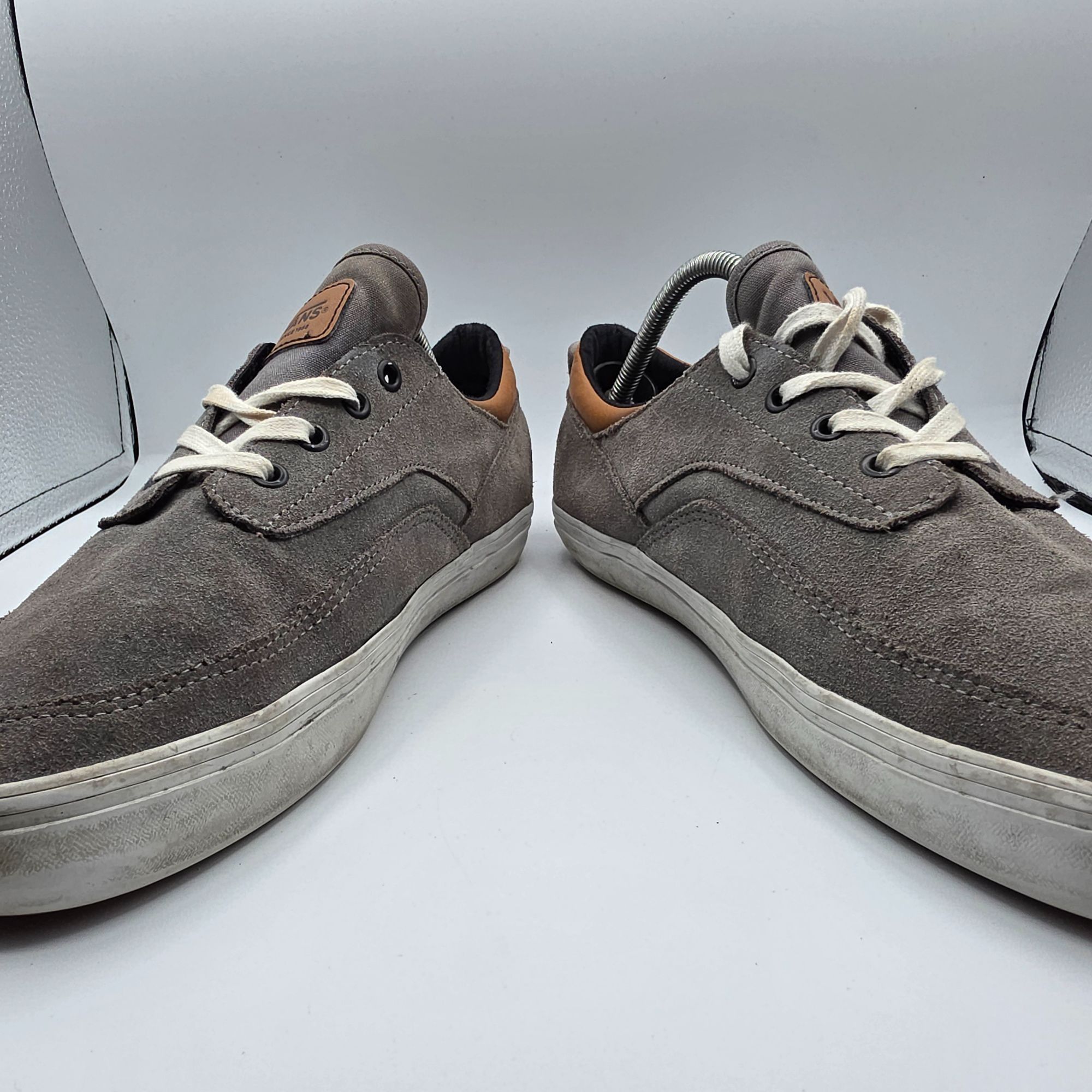 Vans Vans Emmerson Mens Size 11 Gray Sneaker Shoes Skateboarding Size US 11 / EU 44 - 2 Thumbnail