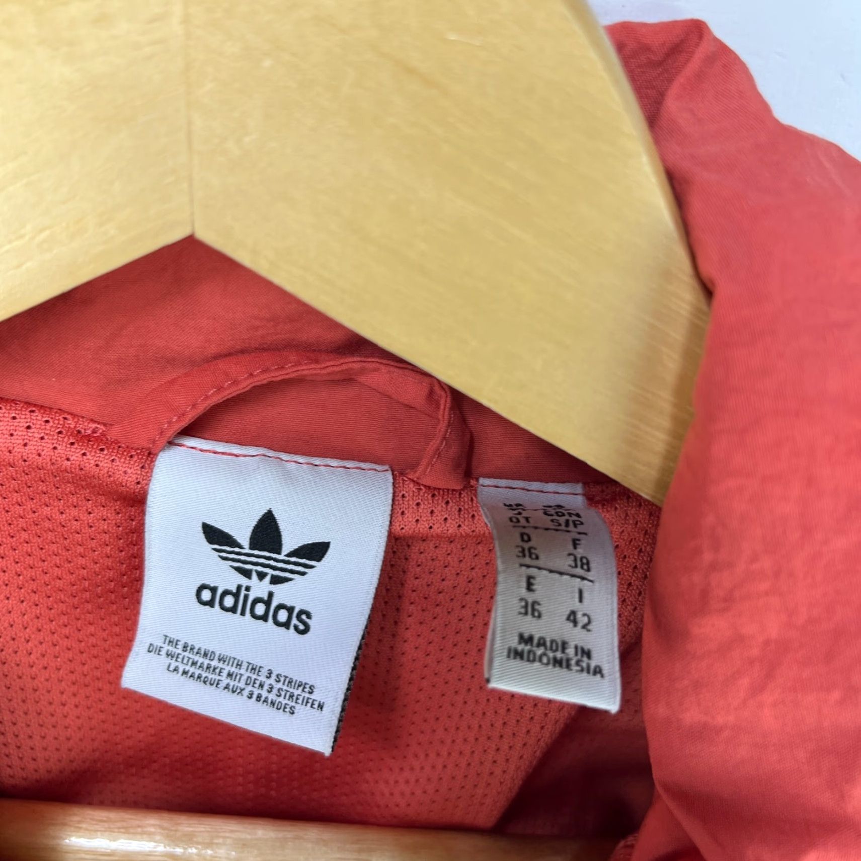 Adidas Adidas Windbreaker Jacket Womens Small Pink Zip-Up Trefoil Size S / US 4 / IT 40 - 6 Thumbnail