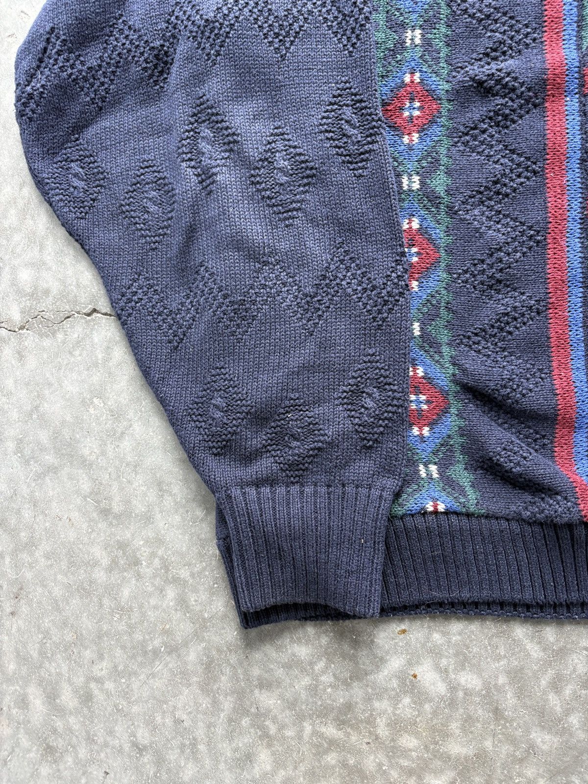Vintage Vintage 90s Alexander Julian Aztec Sweater Cable Knit Boxy Size US L / EU 52-54 / 3 - 2 Thumbnail