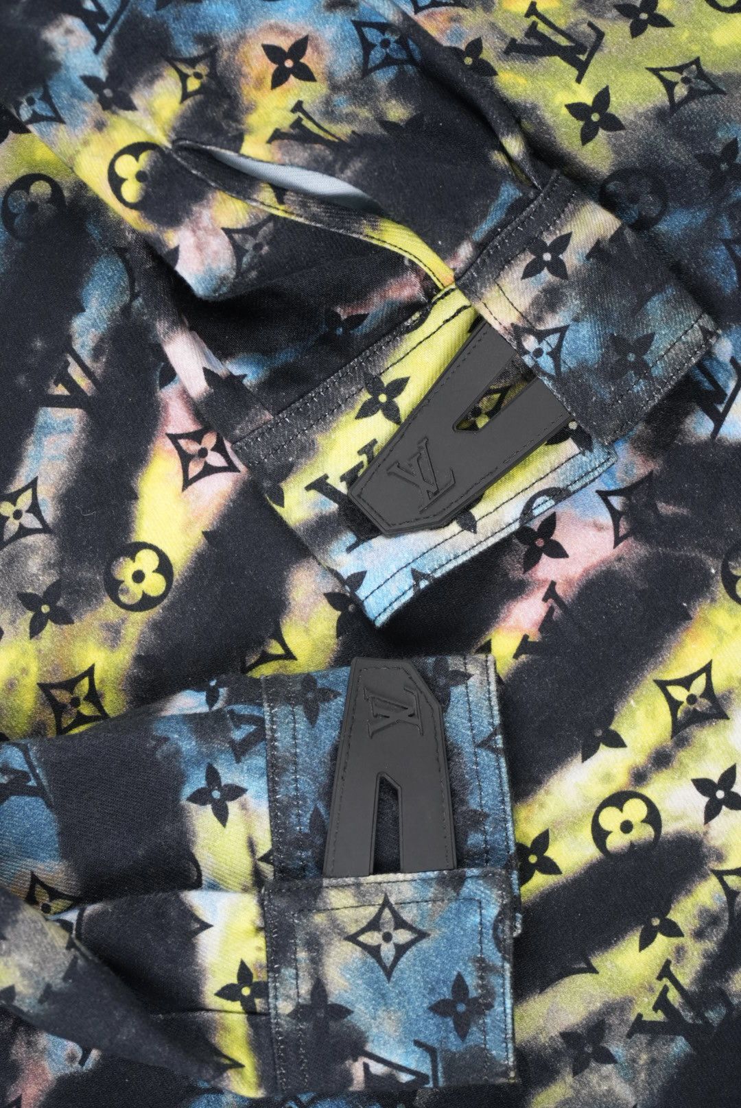 Louis Vuitton Louis Vuitton Black Tie Dye Denim Jacket Size US L / EU 52-54 / 3 - 5 Thumbnail