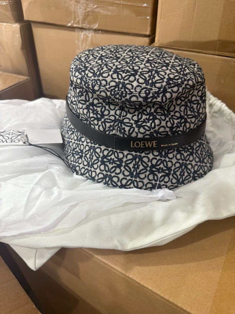 Loewe LOEWE size 59 Bucket hat with embroidered jacquard logo, ca Size ONE SIZE - 1 Thumbnail