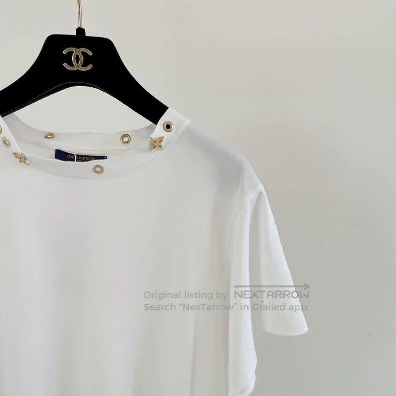 Louis Vuitton Louis Vuitton white short sleeves Size US XS / EU 42 / 0 - 3 Thumbnail