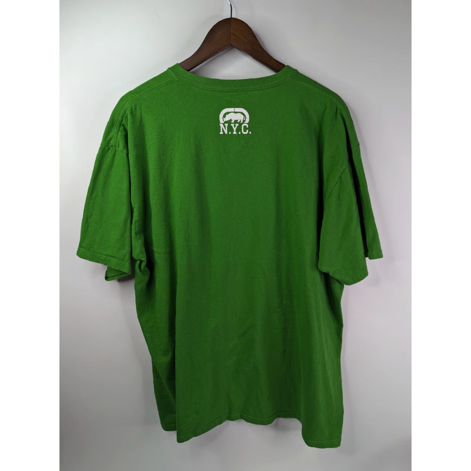 Ecko Unltd. VINTAGE Ecko Unltd. NYC 1972 Issue Tee Shirt Green V-Neck Men 3XL Shirt Mens Streetwear Size US XXL / EU 58 / 5 - 3 Thumbnail
