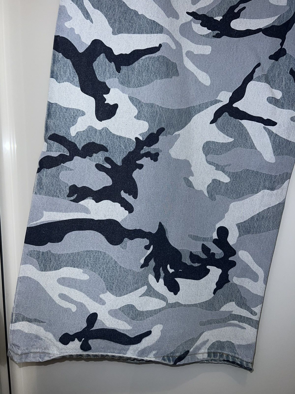 Vetements Camo Big Shape Jeans Size US 38 / EU 54 - 10 Thumbnail