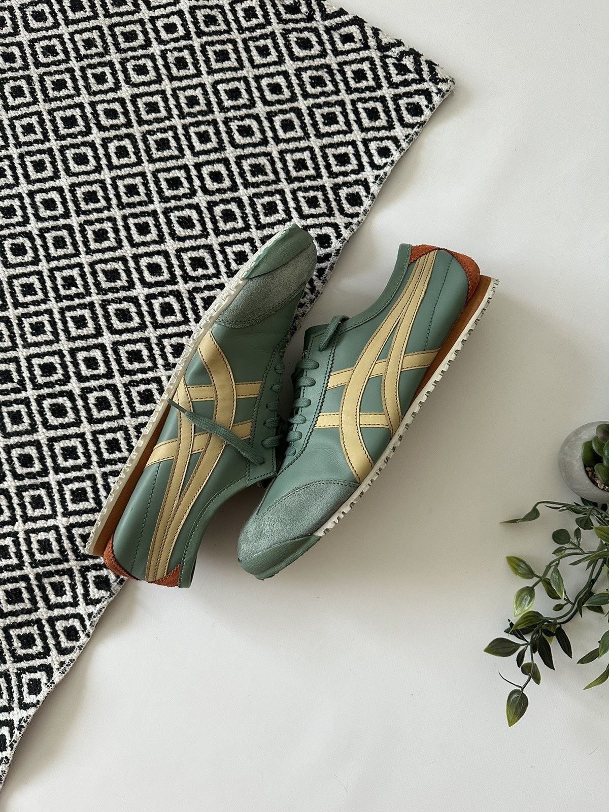 image of Onitsuka Tiger Kill The Bill Asics Sneakers in Blue, Men's (Size 12)