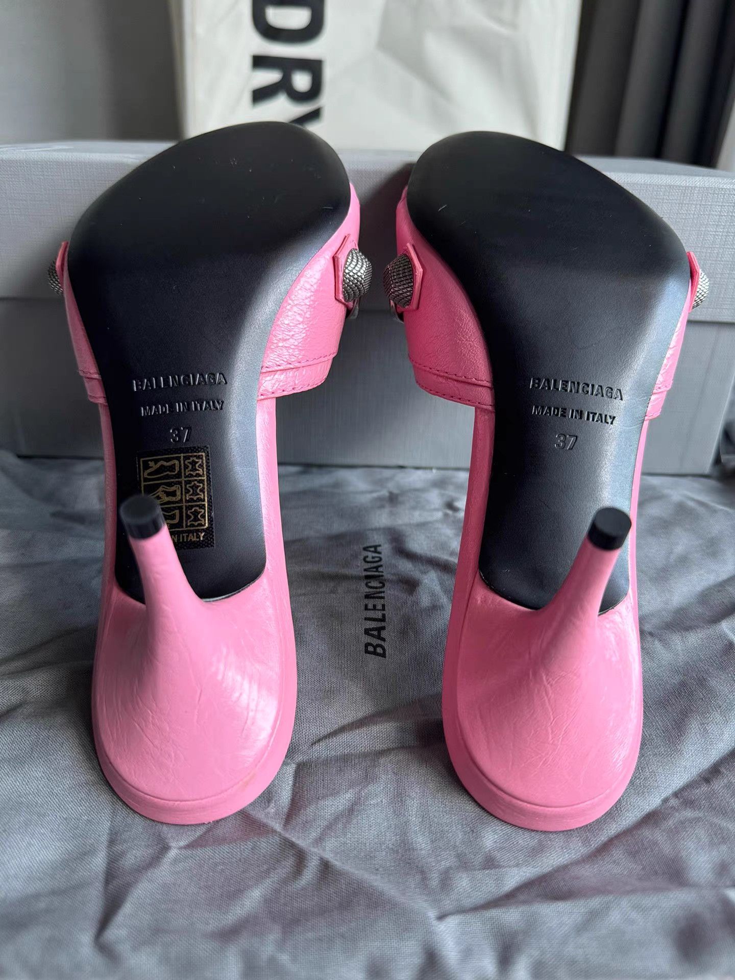 Balenciaga Balenciaga Pink Cagole Kitten Heel Sandals K6 Size US 7 / IT 37 - 5 Thumbnail