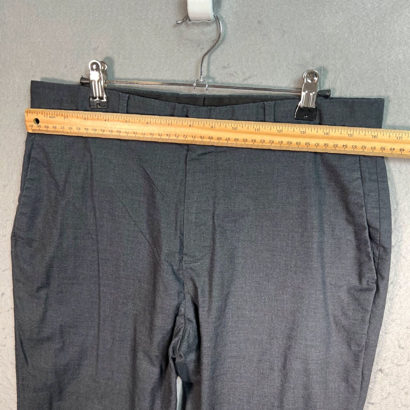 Banana Republic BANANA REPUBLIC Dress Pants Men 31x33 Grey Core Temp Slim Fit Flat Front Cotton Blend Tapered 8/10 Mens Size US 31 - 5 Thumbnail