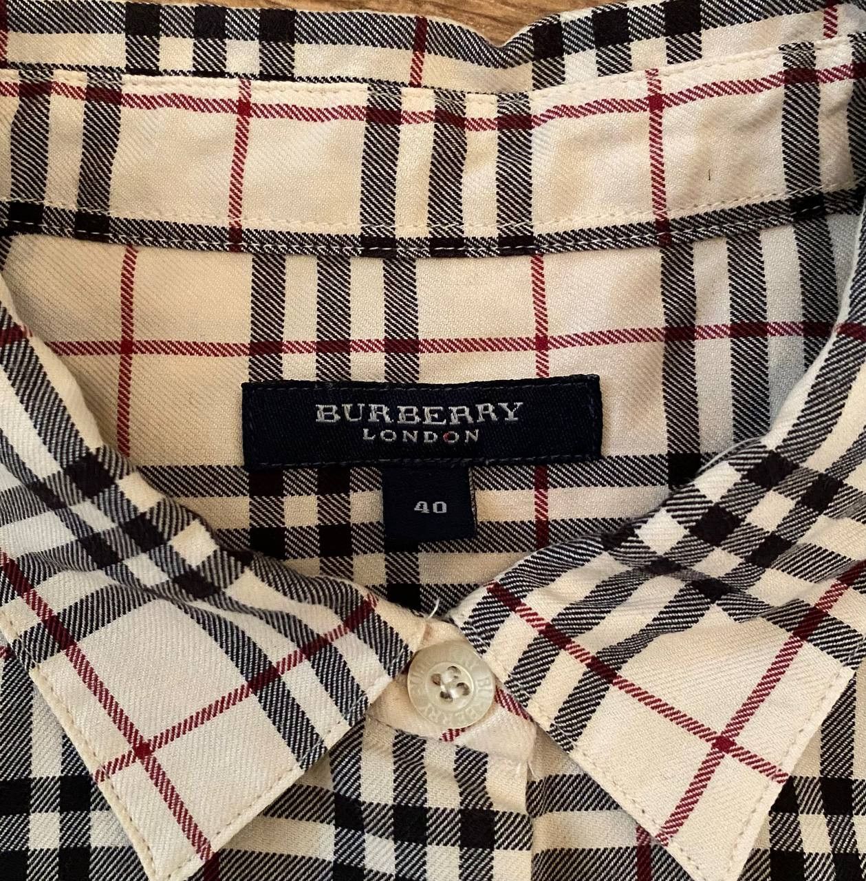 Burberry Burberry Nova Check Womans Shirt x Vintage x Luxury Size M / US 6-8 / IT 42-44 - 4 Thumbnail