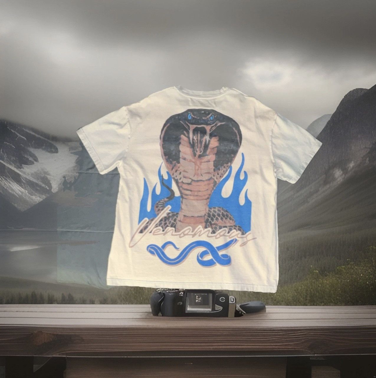 Other VENOMOUS" TEE (ALMOND VINTAGE) (SIZE M)- GALA ORIGINAL- Size US L / EU 52-54 / 3 - 1 Thumbnail