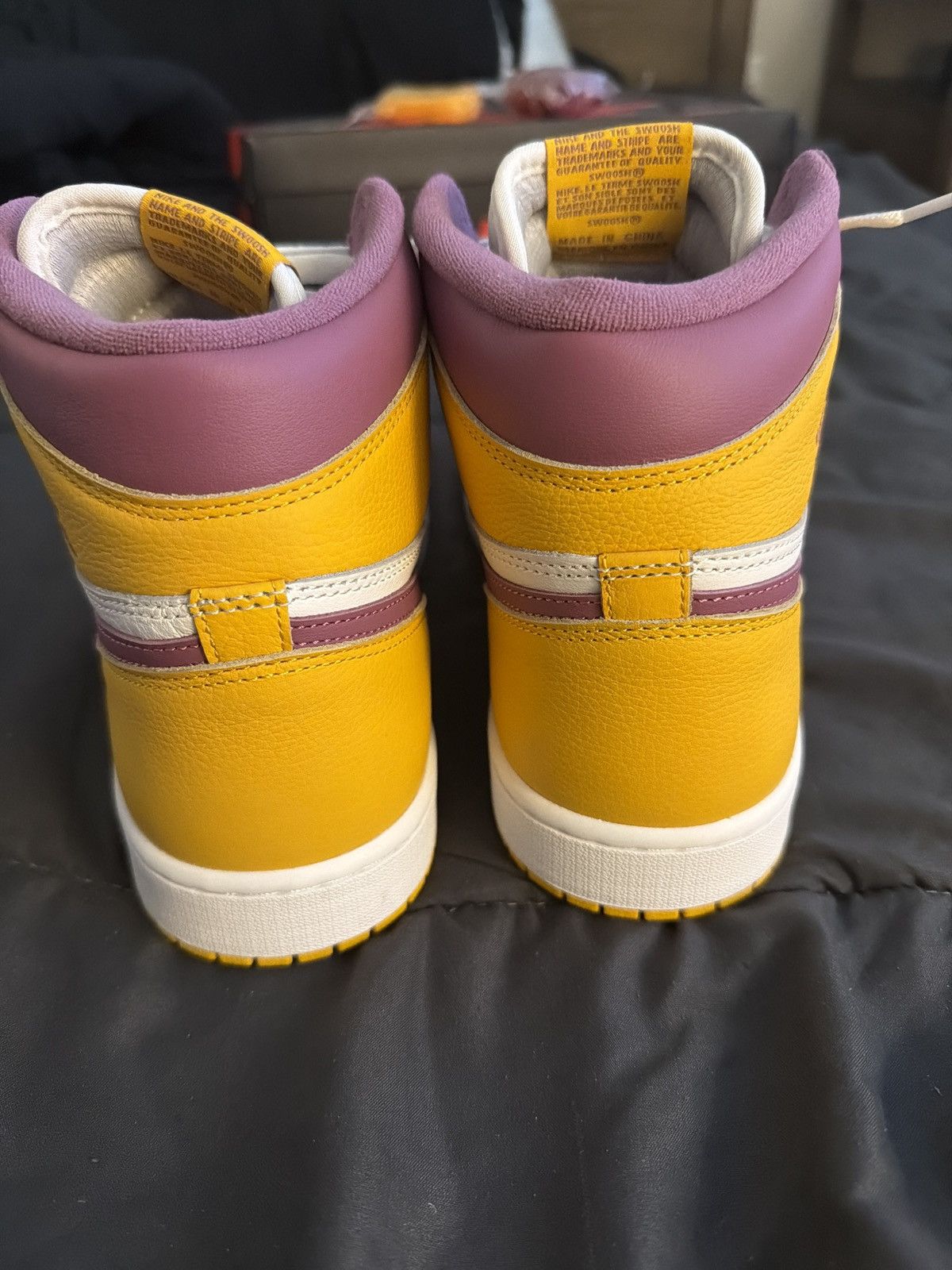 Jordan Brand Jordan 1 Brotherhood Size US 12 / EU 45 - 4 Thumbnail