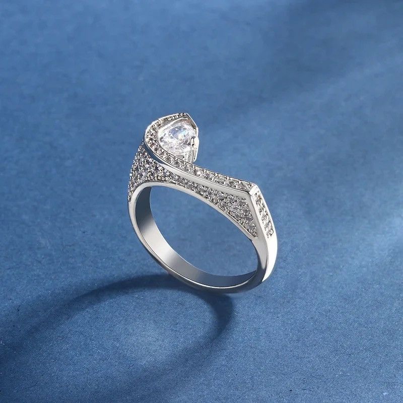 Japanese Brand × Jewelry × Vintage Creative Handmade Stylish Shiny Zircon Ladies Ring Size ONE SIZE - 2 Thumbnail