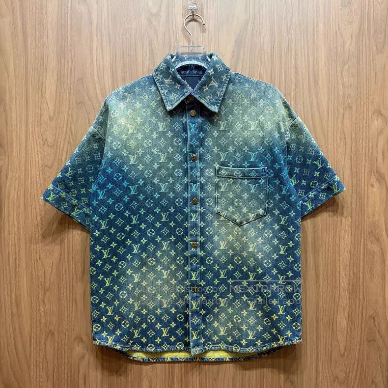 Louis Vuitton Louis Vuitton Rainbow Gradient Full Print Denim Shirt Size US XS / EU 42 / 0 - 1 Thumbnail
