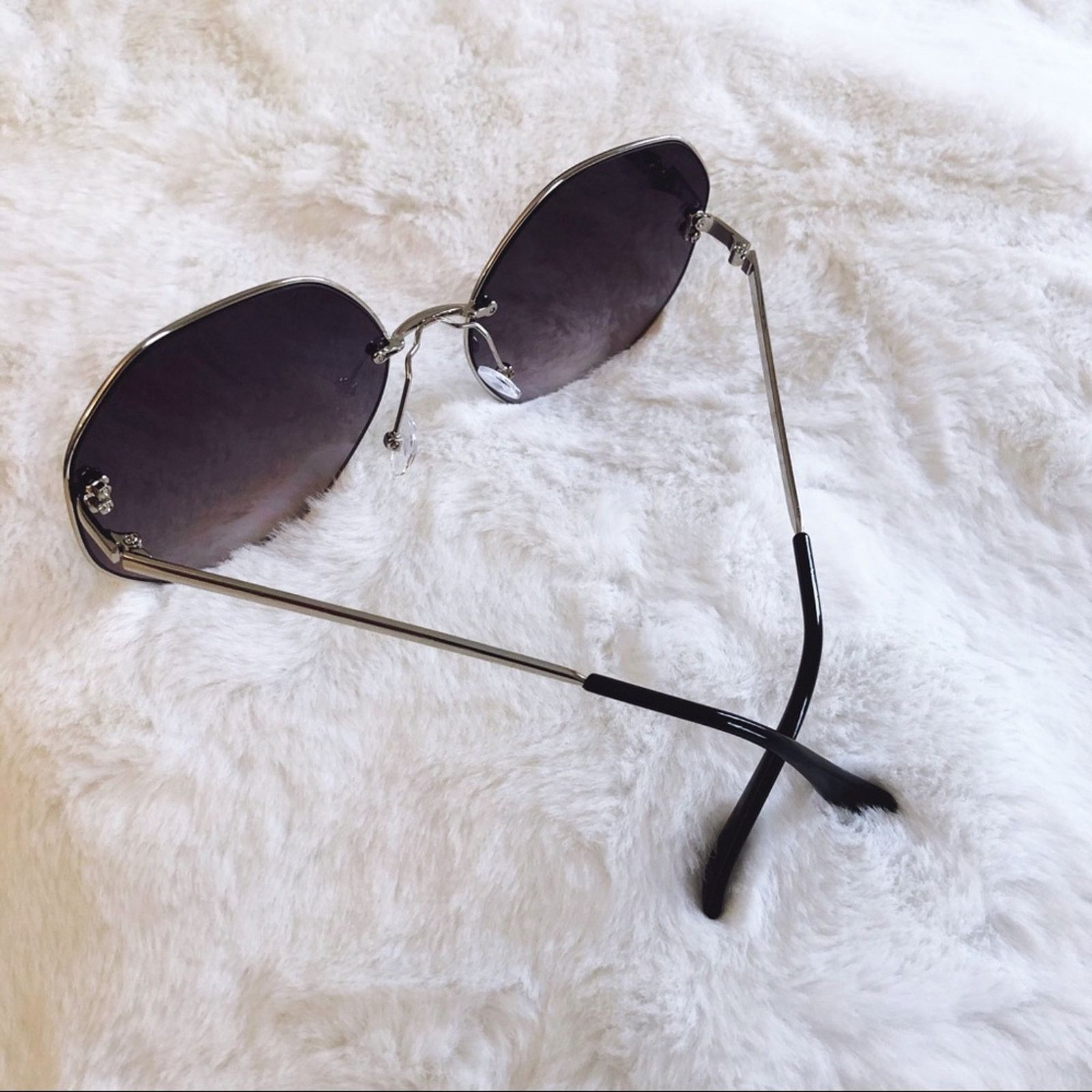 Other Ada Black Round Geometric Fashion Sunglasses Size ONE SIZE - 8 Thumbnail
