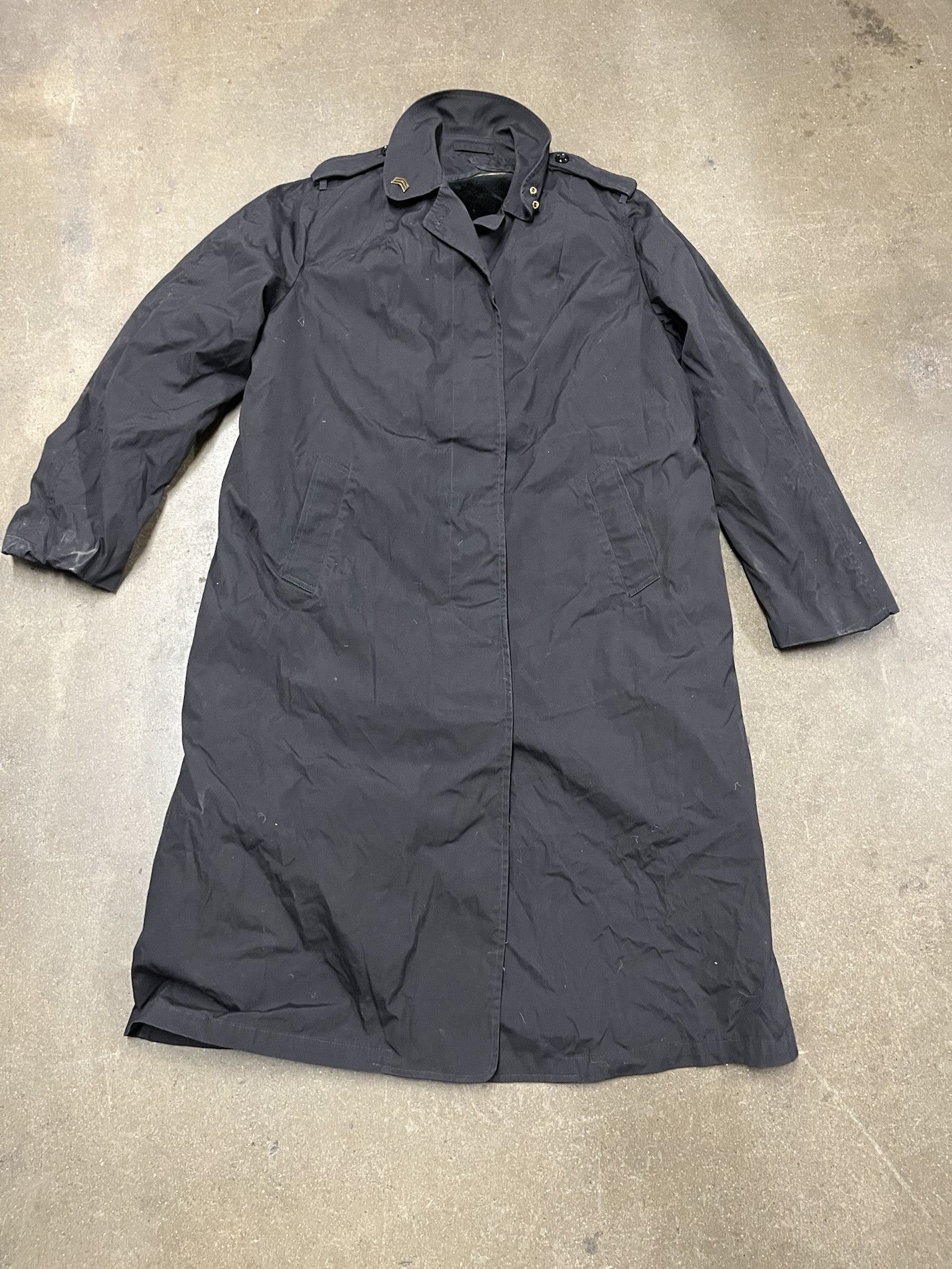 Vintage Vintage Military All Weaather Lined Long Jacket Size S Size US S / EU 44-46 / 1 - 1 Thumbnail