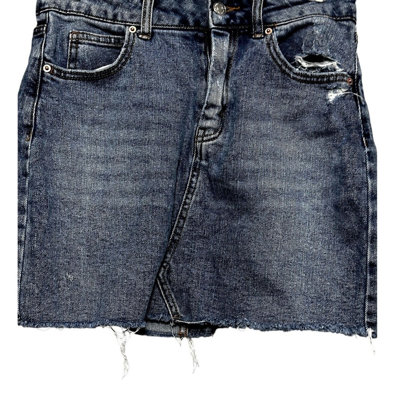 Other Wild Fable Mini Skirt Frayed Hem Zip Fly Button Denim Blue 2 Size 26" / US 2 / IT 38 - 3 Thumbnail