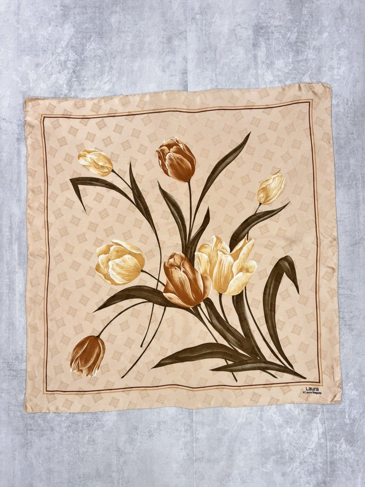 Vintage Laura di Laura Biagiotti Silk Scarf Floral 86x88 cm