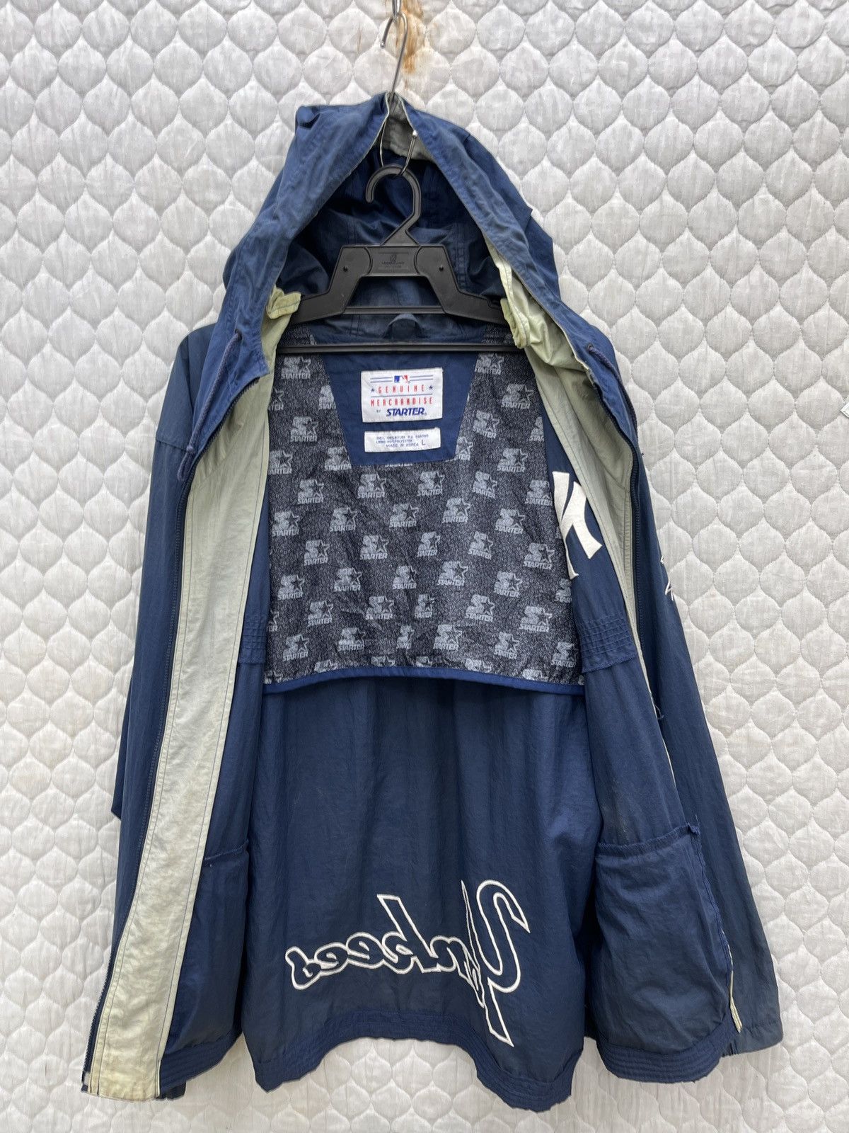 MLB × New York Yankees × Starter 🔥🔥🔥STEALS STARTER MLB NEW YORK YANKEES HOODIE LIGHT JACKET Size US L / EU 52-54 / 3 - 3 Thumbnail
