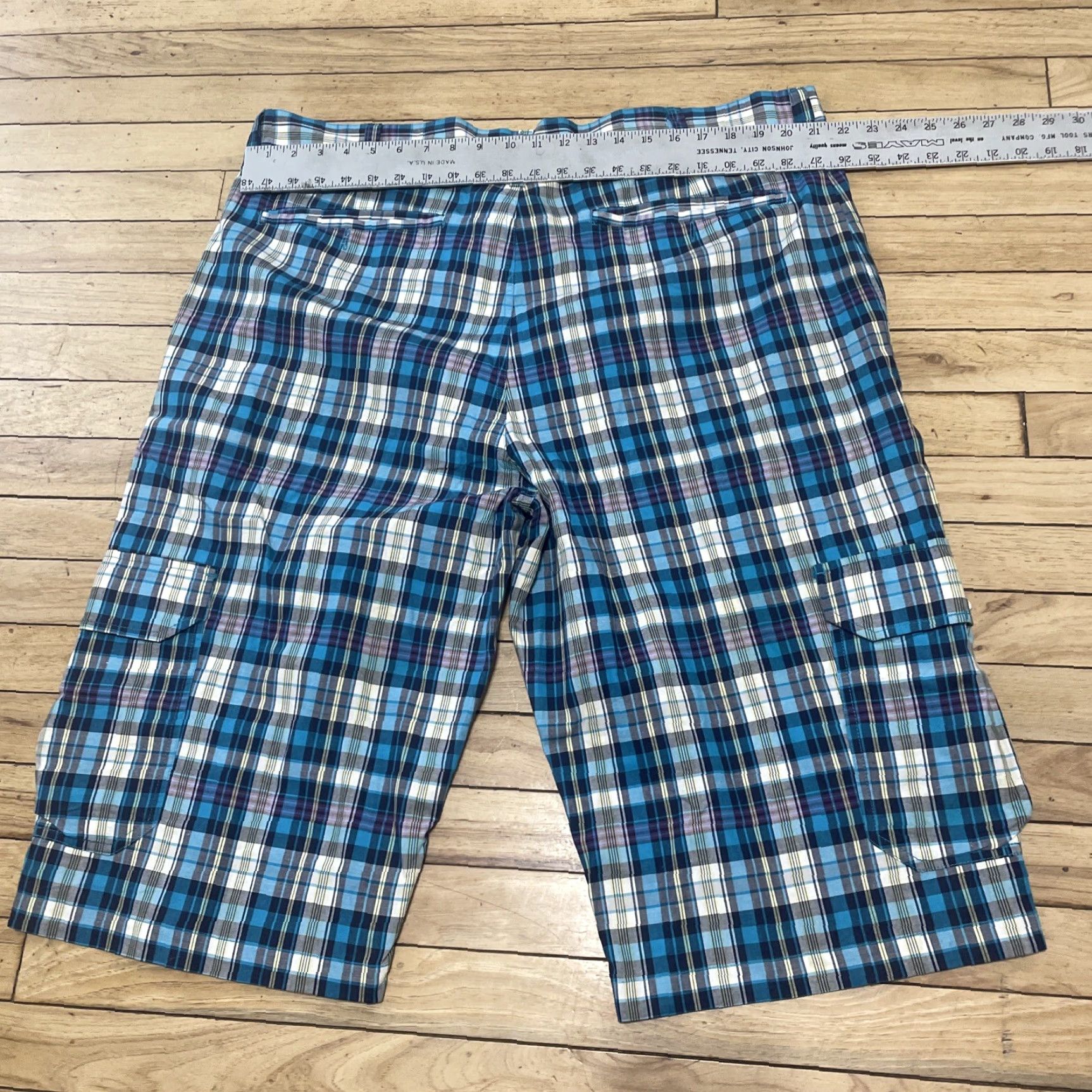 Sean John Sean John Cargo Shorts Mens 42 Y2k Streetwear Hip Hop Baggy Skate Bermuda 42x16 Blue Plaid Cargo Pants Style Styles Womens? No Size US 42 / EU 58 - 7 Thumbnail