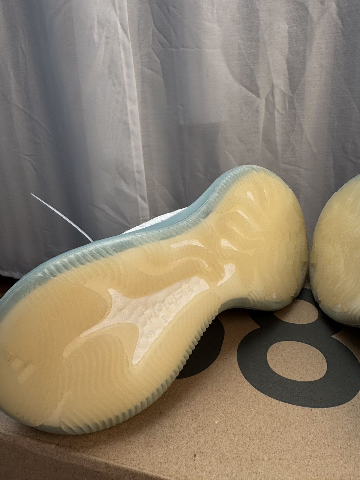 Yeezy Yeezy Boost 380 ‘Alien Blue Size US 7.5 / EU 40-41 - 6 Thumbnail